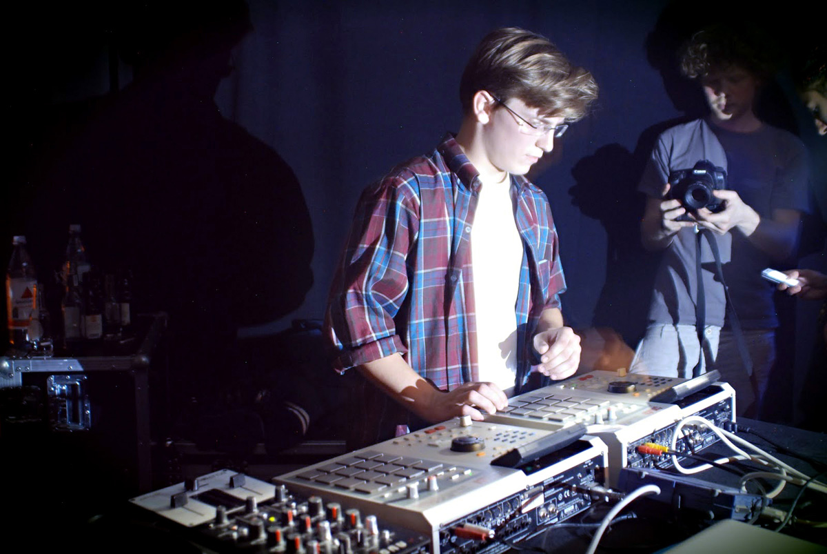 German producer klaus Layer, live session playing two Akai MPC 2000XL drum machines.