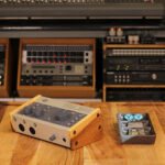 UAD-Volt_Wood-Tilt_2026b