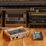 UAD-Volt_Wood-Tilt_2026c