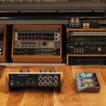 UAD-Volt_Wood-Tilt_2026d